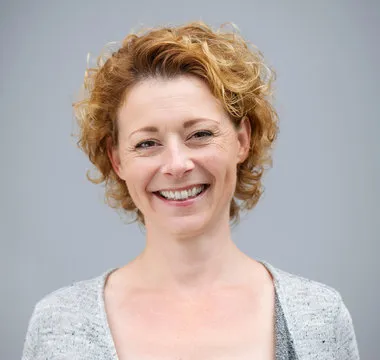 数据解读顾问头像